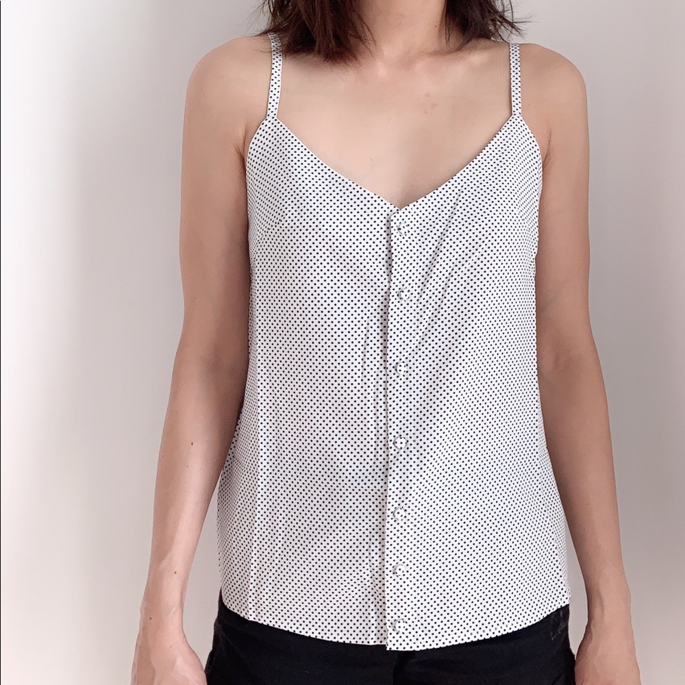 WHITE V NECK BOTTON CAMISOLE - BLACK POLKADOTS - Picture 6 of 7
